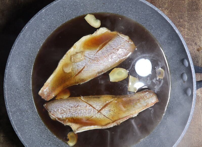 仕送りご飯】冷凍の赤魚レシピ！煮付けと竜田揚げメニューを簡単に | たべて わらって ご馳走さま